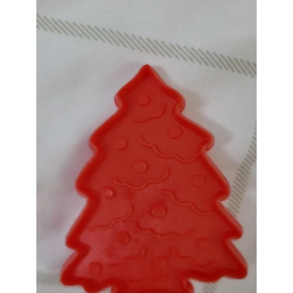 Vintage Red Snowman & Christmas Tree Cookie Cutters - Set Of 2